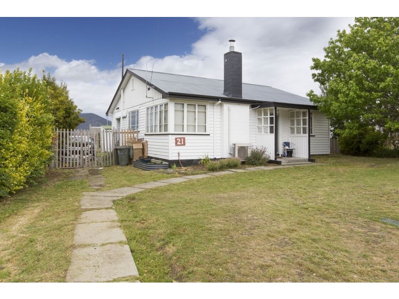 21 Barry Street, Glenorchy TAS 7010