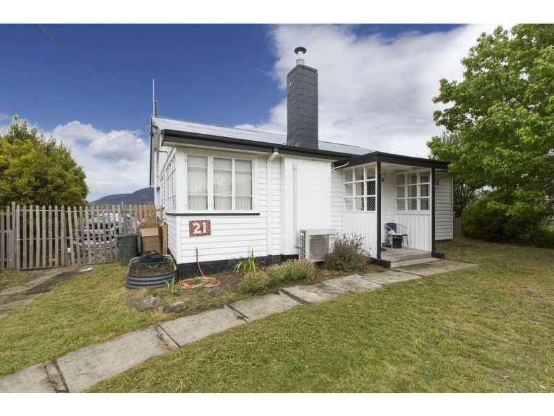 21 Barry Street, Glenorchy TAS 7010