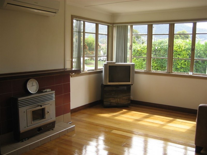 21 Barry Street, Glenorchy TAS 7010