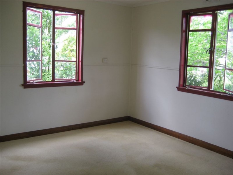 21 Barry Street, Glenorchy TAS 7010