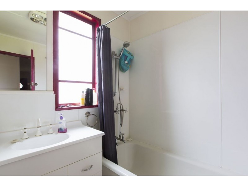 21 Barry Street, Glenorchy TAS 7010