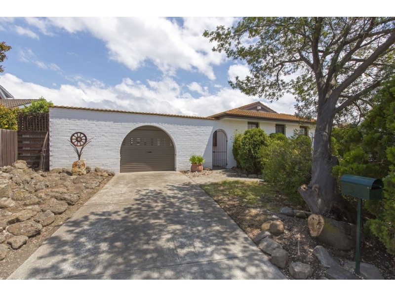 5 Lucinda Parade, Lutana TAS 7009