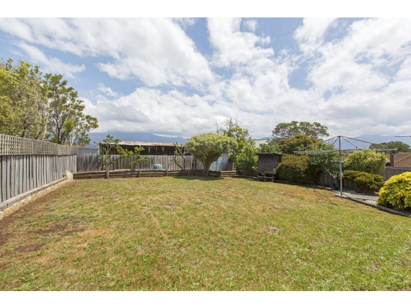 5 Lucinda Parade, Lutana TAS 7009