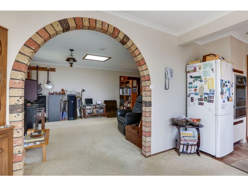 5 Lucinda Parade, Lutana TAS 7009