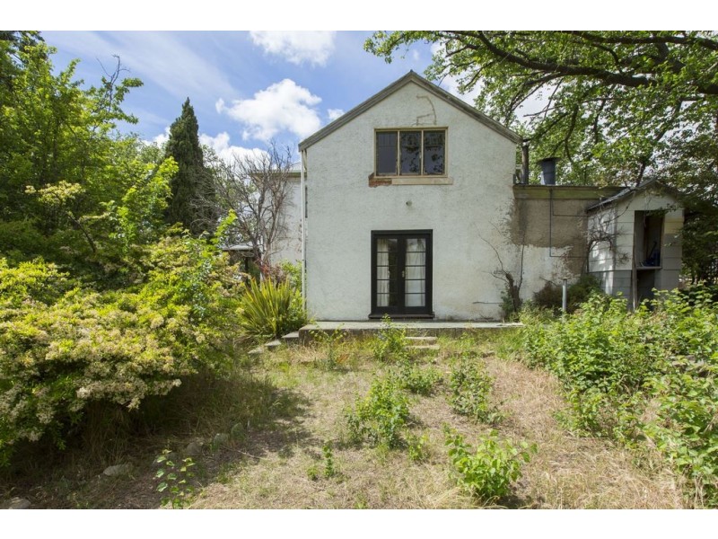 “Holyrood”/40 High Street, Oatlands TAS 7120