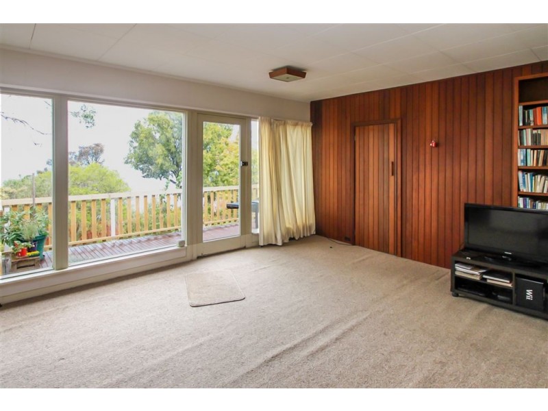42 Flinders Esplanade, Taroona TAS 7053