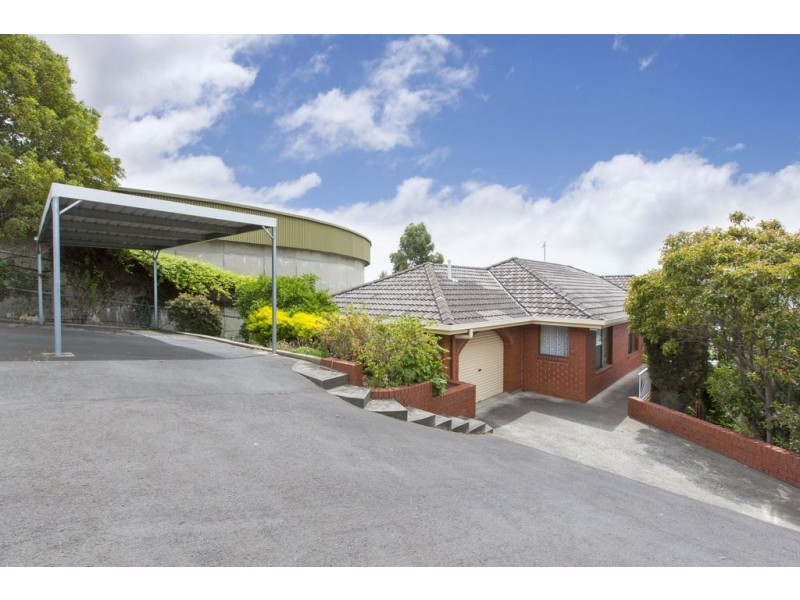 59 Knocklofty Terrace, West Hobart TAS 7000