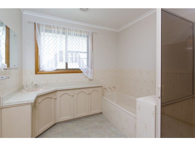 59 Knocklofty Terrace, West Hobart TAS 7000