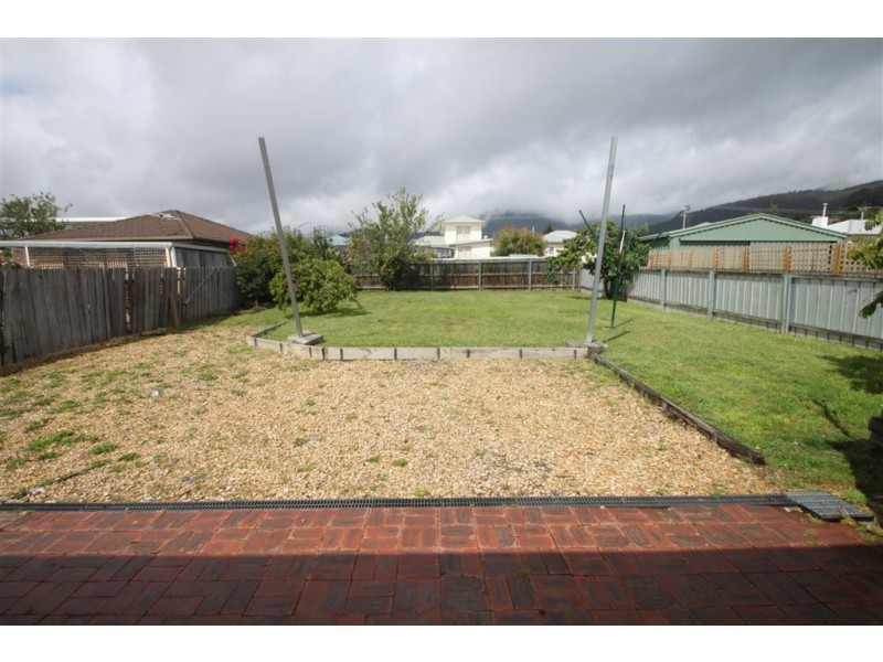 16 Pitcairn Street, Glenorchy TAS 7010