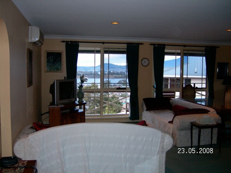 6 Natlee Crescent, Old Beach TAS 7017