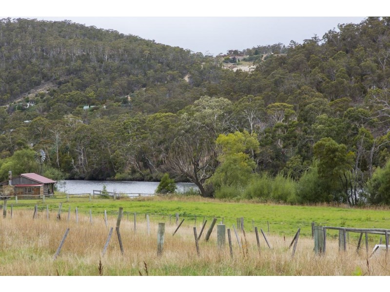 New Norfolk TAS 7140