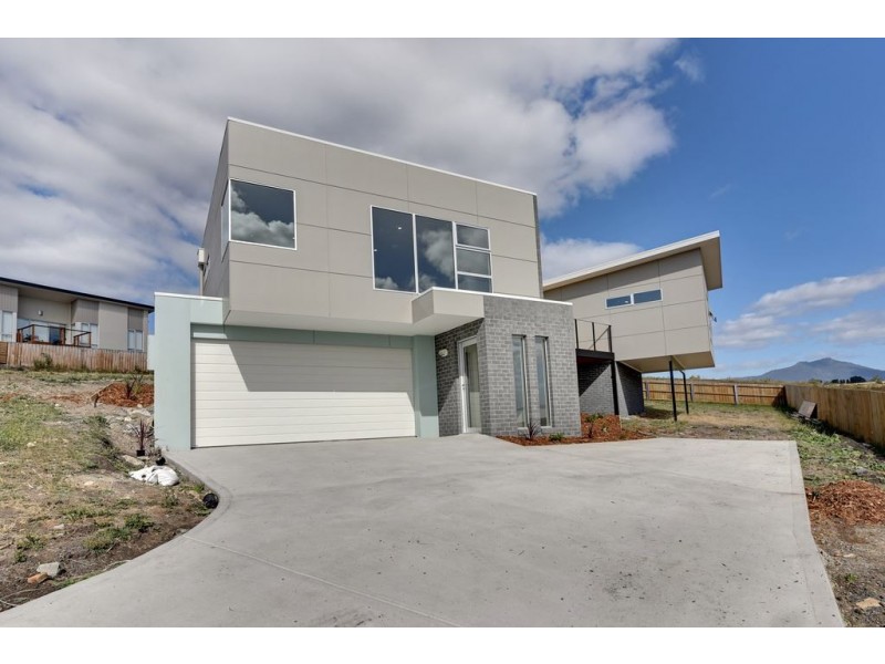 10 Akamas Drive, Granton TAS 7030