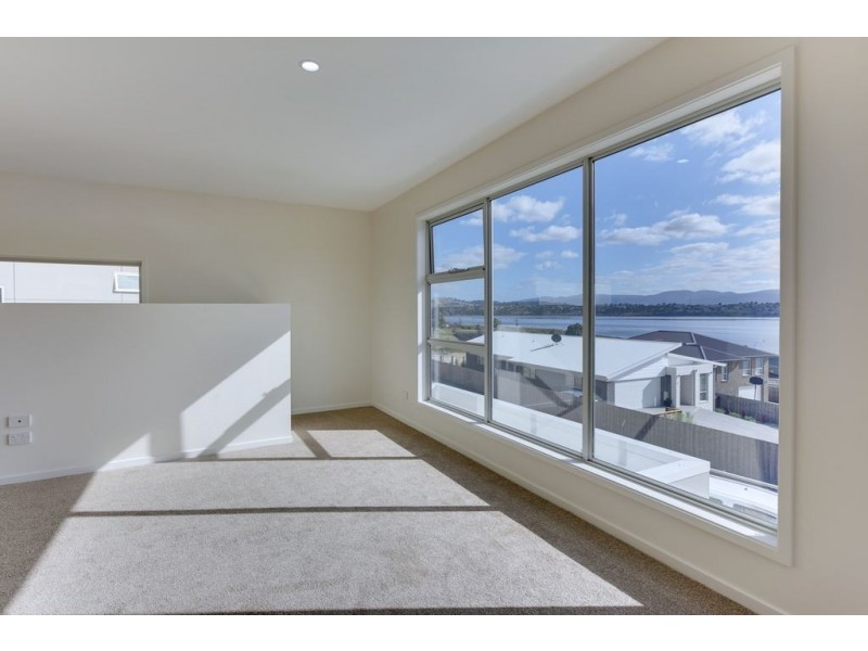 10 Akamas Drive, Granton TAS 7030