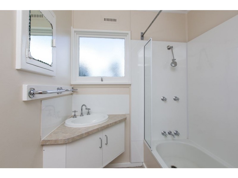 18 Poplar Road, Risdon Vale TAS 7016