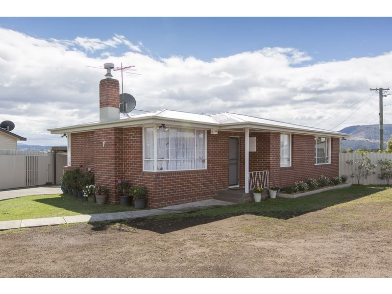 7 Rosbar Street, Claremont TAS 7011