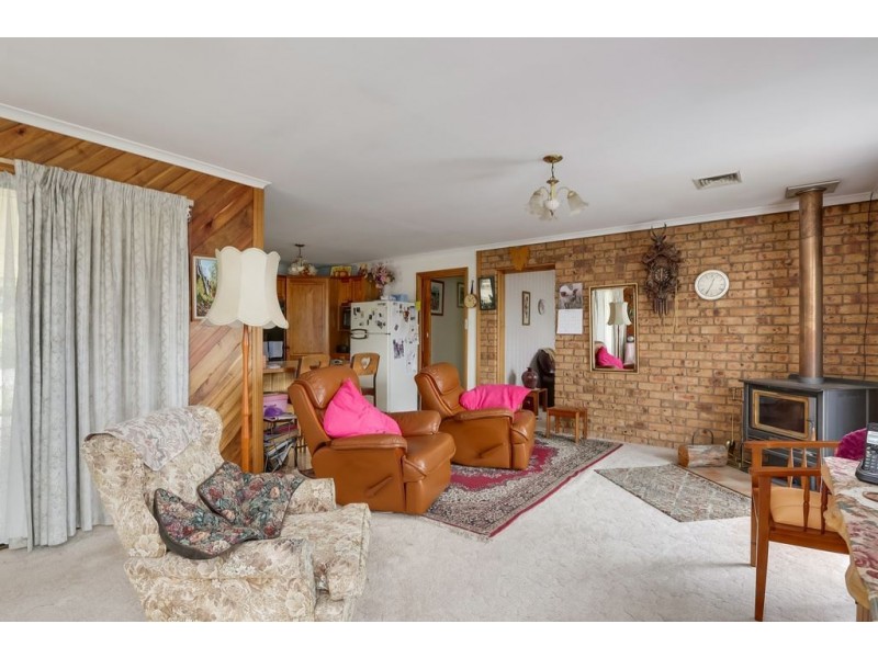 12 Ticknell Street, Ouse TAS 7140