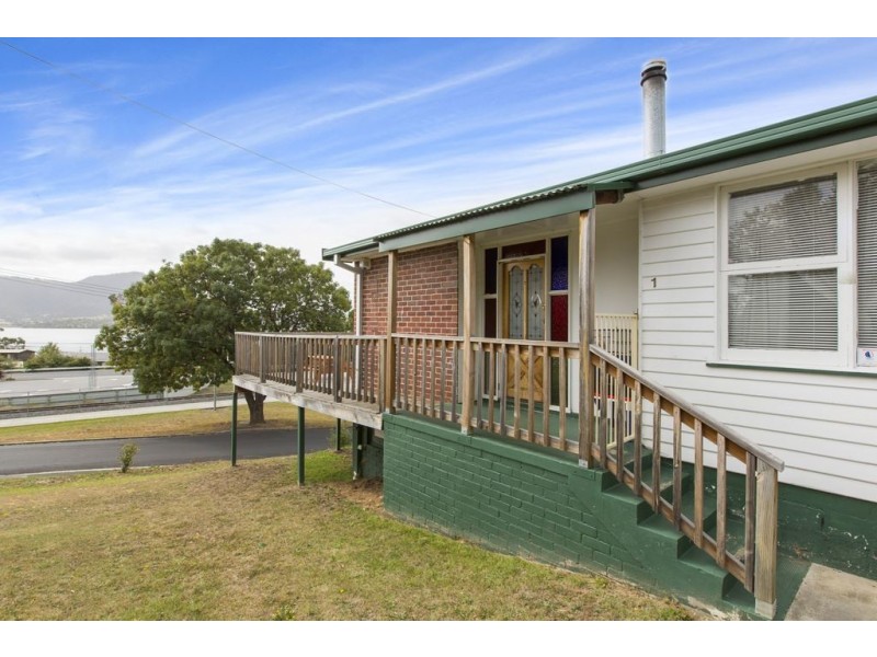 1 Pulkara Circle, Berriedale TAS 7011