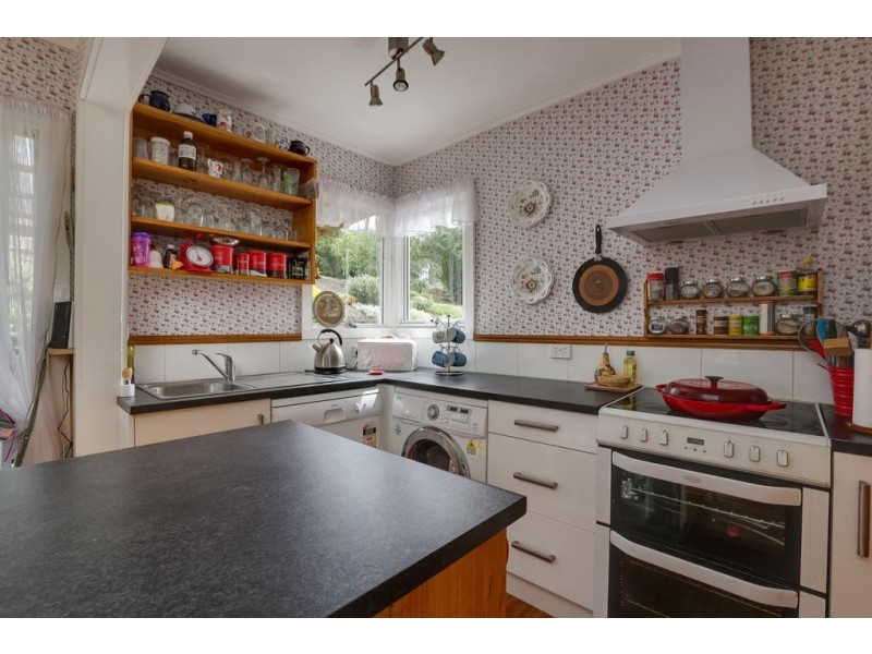 18 Second Avenue, West Moonah TAS 7009