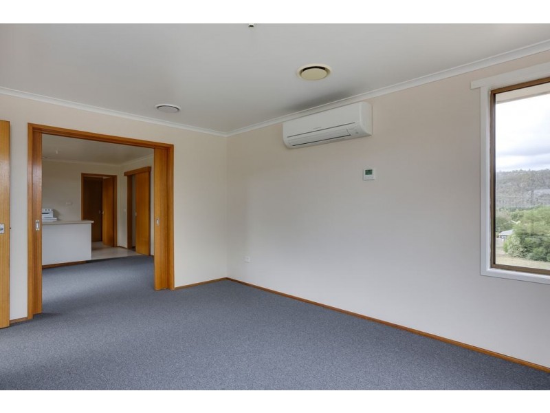 15 Graham Court, New Norfolk TAS 7140