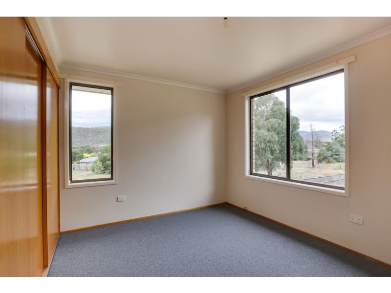 15 Graham Court, New Norfolk TAS 7140