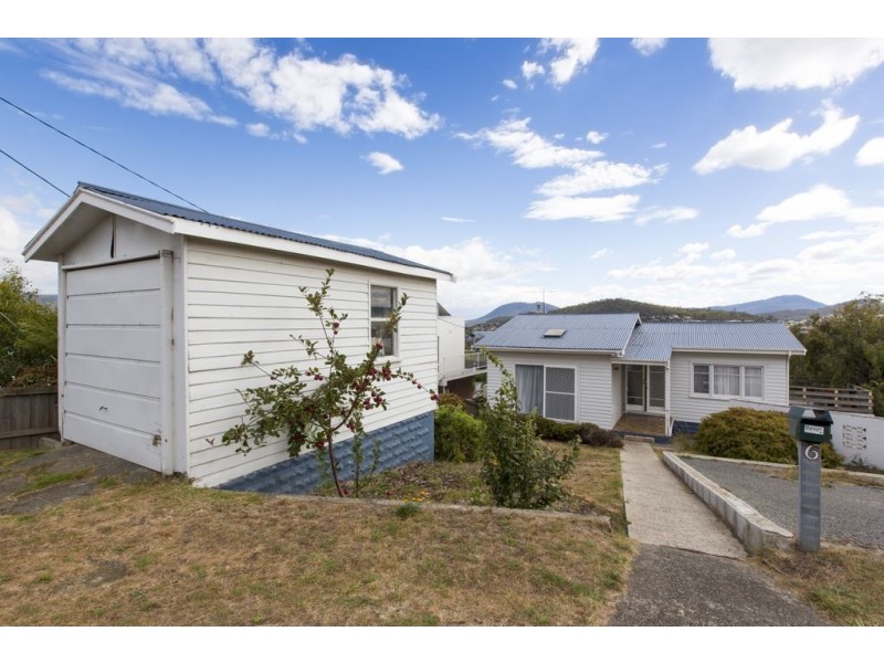 6 Chatsworth Street, Rose Bay TAS 7015