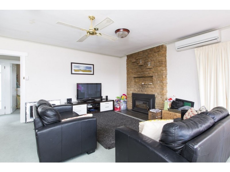 6 Chatsworth Street, Rose Bay TAS 7015