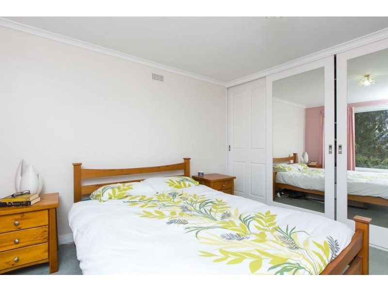 6 Chatsworth Street, Rose Bay TAS 7015