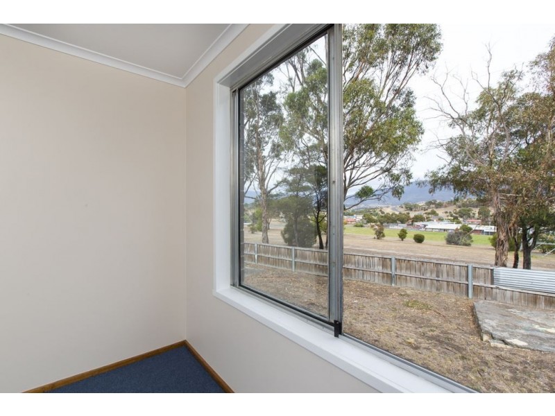 17 Lockhart Street, Gagebrook TAS 7030