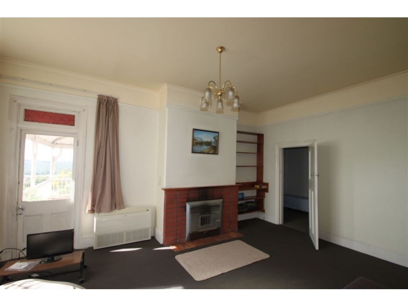 1 Maddocks Road, Kingston TAS 7050