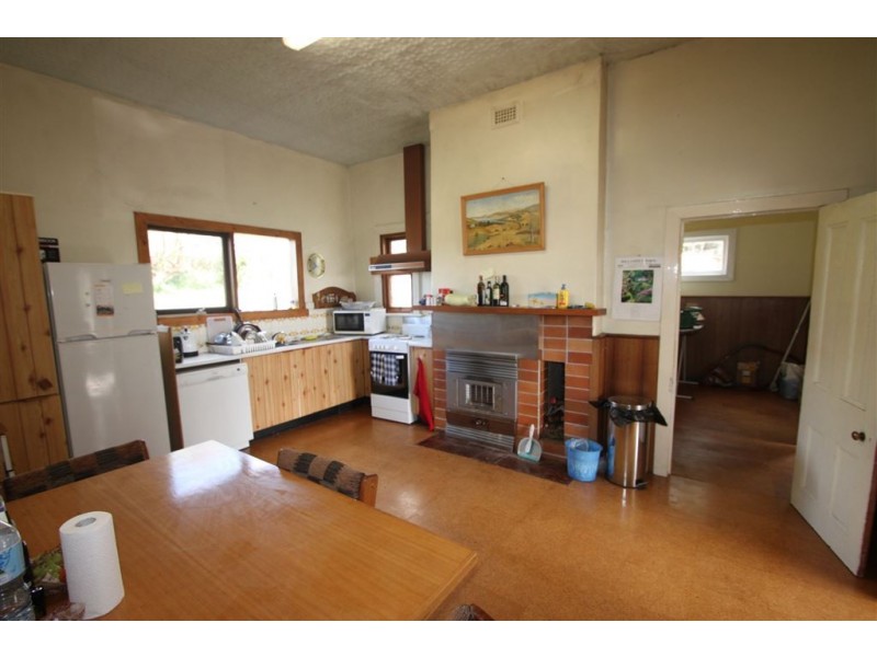 1 Maddocks Road, Kingston TAS 7050
