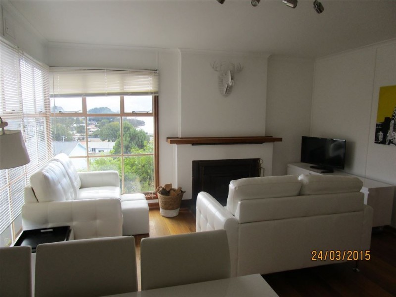 18 Pulkara Circle, Berriedale TAS 7011