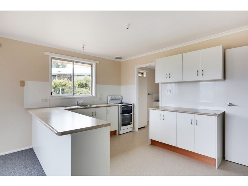 10 Kile Place, Herdsmans Cove TAS 7030