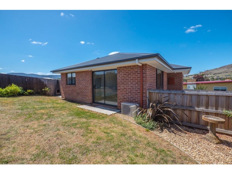 4/72a Andrew Street, Brighton TAS 7030