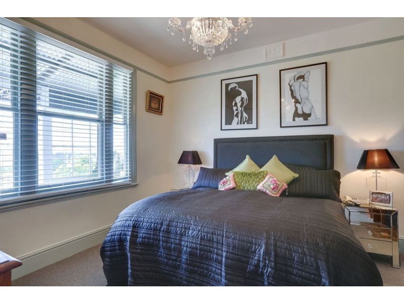 74 Ashbolt Crescent, Lutana TAS 7009