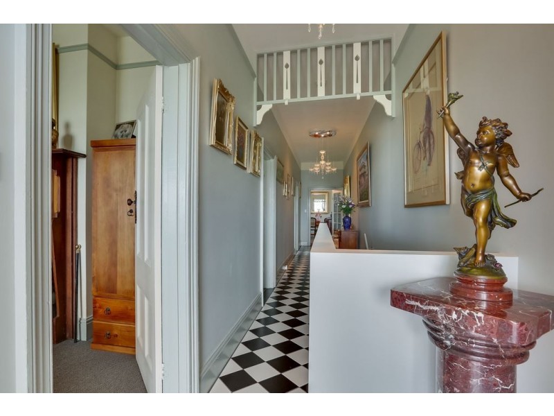 74 Ashbolt Crescent, Lutana TAS 7009