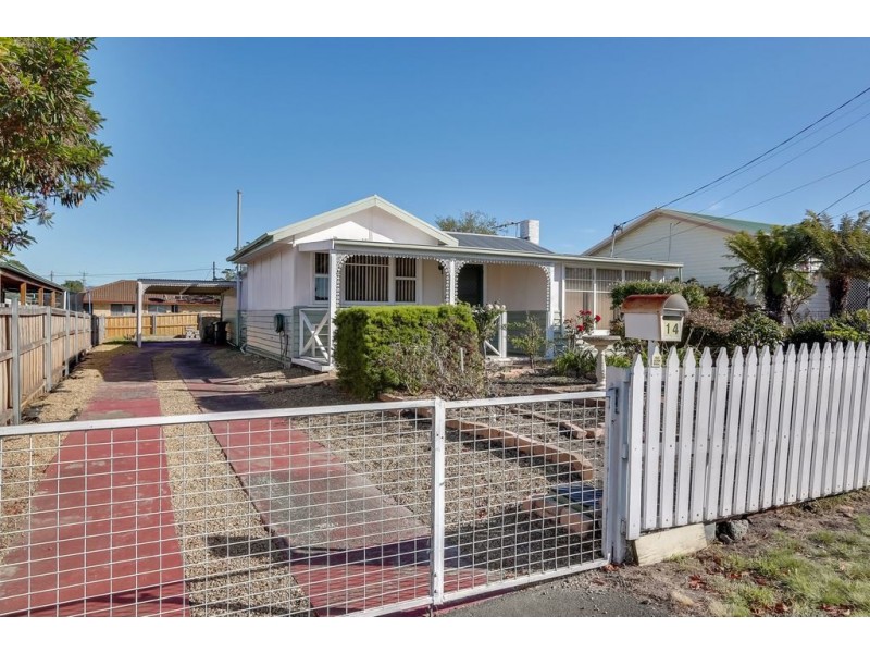 14 Raynors Road, Midway Point TAS 7171