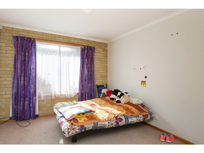41 Gepp Parade, Derwent Park TAS 7009
