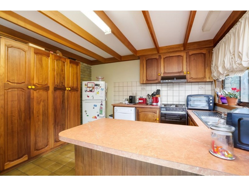 41 Gepp Parade, Derwent Park TAS 7009