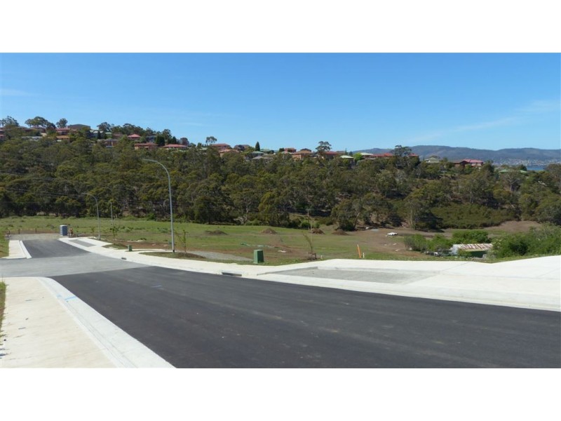 00 Parkwood Gardens, Lenah Valley TAS 7008