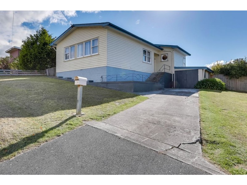 15 Paringa Road, Glenorchy TAS 7010