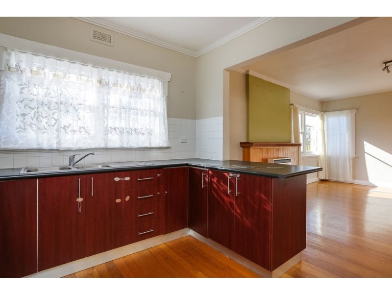 15 Paringa Road, Glenorchy TAS 7010