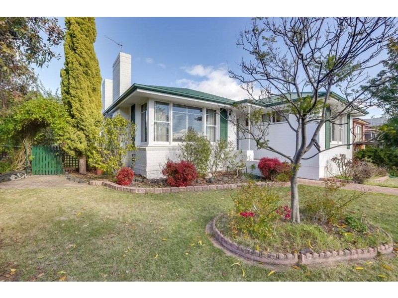 18 Stourton Street, Rosetta TAS 7010