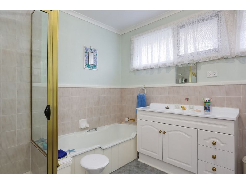 18 Stourton Street, Rosetta TAS 7010