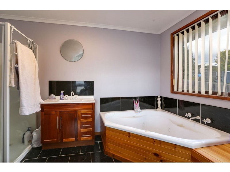 21 Euston Street, Claremont TAS 7011