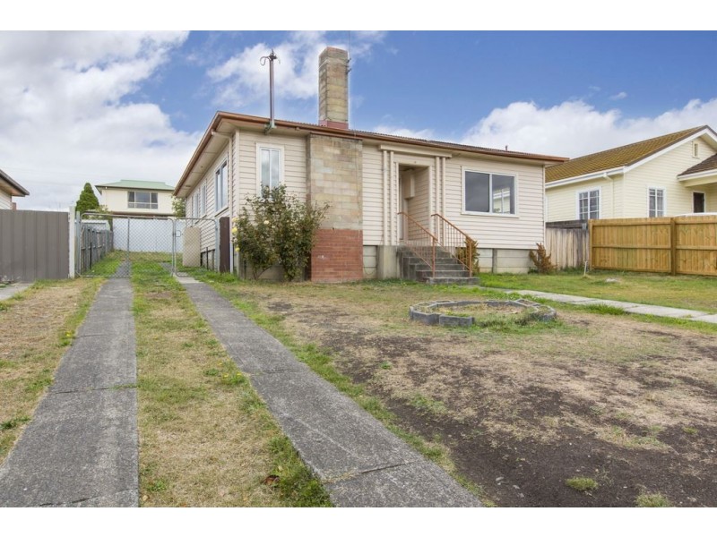 10 Laguna Place, Derwent Park TAS 7009