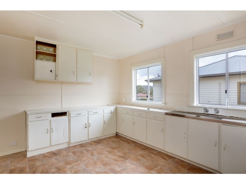 10 Laguna Place, Derwent Park TAS 7009