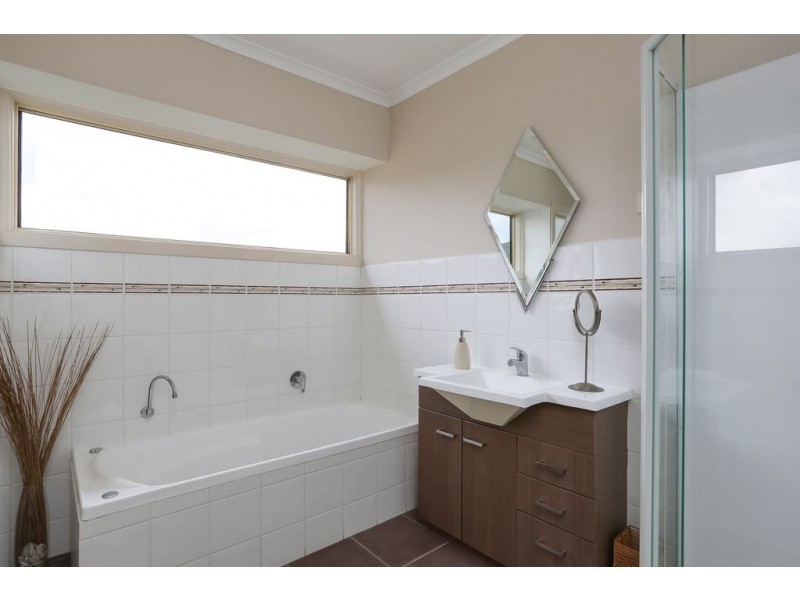 3 George Street, Granton TAS 7030