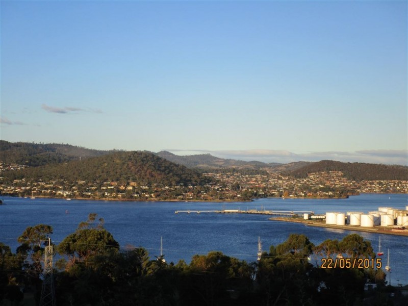 2/52 Lucinda Parade, Lutana TAS 7009