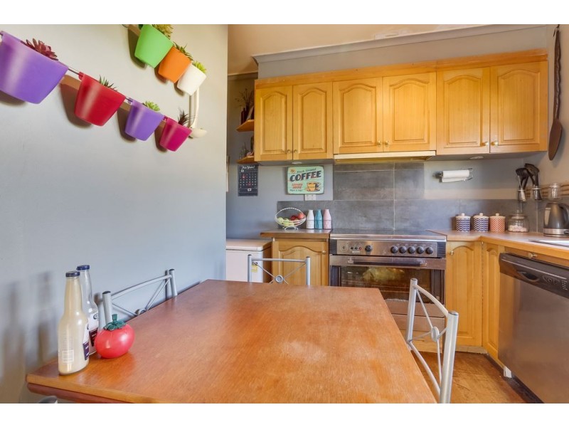 8 Sherwood Road, West Moonah TAS 7009