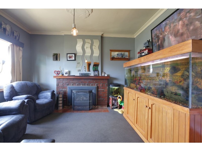 8 Sherwood Road, West Moonah TAS 7009